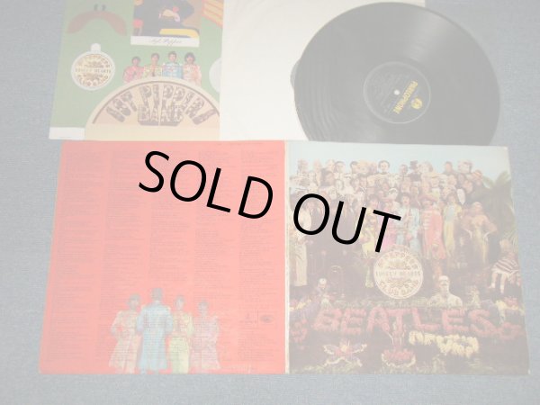 画像1: The BEATLES - SGT. PEPPERS LONELY HEARTS CLUB BAND : With CUT OUTS & Without/NO INNER SLEEVE (Matrix #A)XEX 637-1  1 HO B)XEX 638-1  4 OL) (Ex++/Ex+++ Looks:Ex++) / 1967 UK ENGLAND ORIGINAL "YELLOW Parlophone  Label" MONOUsed LP 