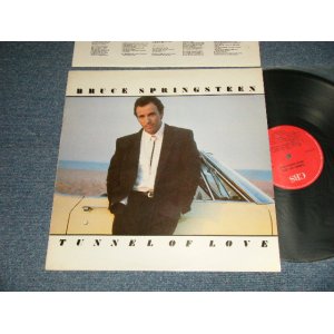 画像: BRUCE SPRINGSTEEN - TUNNEL OF LOVE (Matrix #A)460270-1-A2-3 B)DMM A C-01-4602702D-B) (Ex++/MINT) / 1987 UK ENGLAND ORIGINAL "With CUSTOM INNER SLEEVE  With LYRICS "  Used  LP  