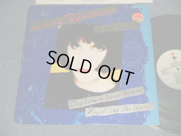 画像1: LINDA RONSTADT Featuring AARON NEVILLE - CRY LIKE A RAINSTORM-HOWL LIKE THE WIND  (With CUSTOM INNER) (Ex/MINT- STOFC) / 1989 US AMERICA ORIGINAL Used LP