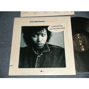 画像: JOAN ARMATRADING - THE SHOUTING STAGE (With CUSTOM INNER)  (MINT-/MINT- CutOut) / 1988 US AMERICA ORIGINAL Used LP