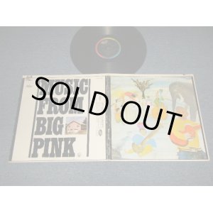 画像: THE BAND - MUSIC FROM BIG PINK( Matrix #A)SKAO-1-2955-A-3 : → * B) SKAO2-2955-A-3 : CJ *)  "LOS ANGELES Press in CA"(Ex+++, Ex++, Ex++/Ex++ LooksEx++ WOBC, EDSP) / 1968 US AMERICA ORIGINAL 1st Press "BLACK with RAINBOW RING LABEL" "MFD. BY CAPITOL RECORDS, INC. U.S.A.T:M. [CAPITAL LOGO] • MARCA REG. • U.S. PAT. NO. 2,631,859" "Small STEREO Printed on Label" 1st Press "Full Member credit Label" 1st press "Without/None 'B.D. 1968' Credit at FRONT COVER's BOTTOM" Used LP