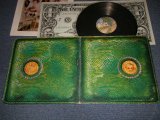 画像: ALICE COOPER - BILLION DOLLAR BABIES (With INNER+MONEY) (Ex+++/MINT-) /1974 Version US AMERICA 2nd Press "BURBANK STREET Label" Used LP 
