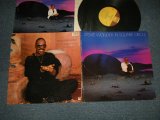 画像: STEVIE WONDER - IN SQUARE CIRCLE (Ex++/MINT-) / 1985 US AMERICA ORIGINAL 1st Press "EMBOSSED Jacket" "With BOOKLET" Used LP  