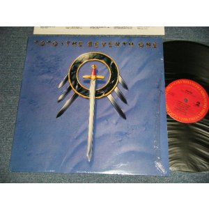 画像: TOTO - The SEVENTH ONE (With CUSTOM INNER SLEEVE) (TML-X / TML-X  CARROLLTON Press in GA)  (MINT/MINT-)  / 1988 US AMERICA ORIGINAL Used LP 