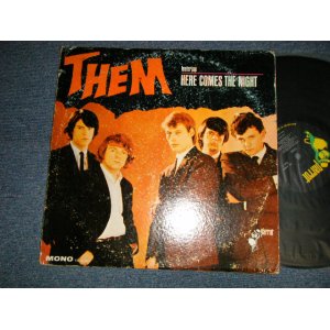 画像: THEM (VAN MORRISON) - THEM: Featuring GLORIA, HERE COMES THE NIGHT (VG/VG) / 1966 US AMERICA ORIGINAL LATER Press  Jacket MONO Used LP 