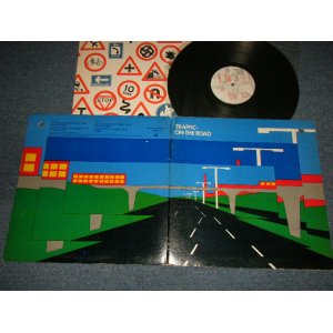 画像: TRAFFIC - ON THE ROAD (With CUSTOM INNER SLEEVE)  (Matrix #A)SW-1-9336 Z12 #2 ━◁ STERLING   B)SW-2-9336 Z1 #2 ━◁ STERLING) "SANTA MARIA Press in CA"(Ex+/Ex++ BB for PROMO) / 1973 US AMERICA ORIGINAL Used LP 