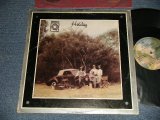 画像: AMERICA - HOLIDAY (With CUSTOM INNER)  (Ex+/Ex++) / 1974 US AMERICA ORIGINAL "QUADRAPHONIC / 4 CHANNEL Disc"  Used LP