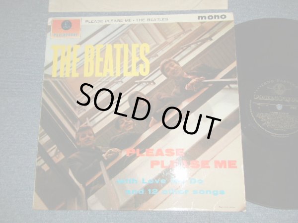 画像1: THE BEATLES - PLEASE PLEASE ME (GOLD & BLACK Label) (1st Press "DICK JAMES MUS.CO.") (2nd Press FRONT COVER "Photos: Angus McBean" PLACE) (Matrix #A)XEX-421-1N  1 A B)XEX-421-1N  1 M) (Ex+++/Ex++) / 1963 UK ENGLAND ORIGINAL "GOLD PARLOPHONE Label" MONO Used LP