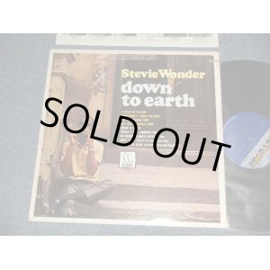 画像: STEVIE WONDER - DOWN TO EARTH (Ex+++/MINT- CUT OUT) / 1981 US AMERICA REISSUE Used LP