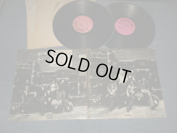 画像1: THE ALLMAN BROTHERS BAND - AT FILLMORE EAST (Matrix #A)ST-CAP-712223-DD RE AT/GP MR ▵16780   B)ST-CAP-712225-DD-Re AT/GP MR ▵16781     C)ST-CAP-712226-E E (2) - EX O  AT/GP MR ▵16780 1-X(2)    D)ST-CAP-712224-DCD-RE AT/GP MR ▵16780-X   "MONARCH Press in CA" (Ex++Ex++ Looks:Ex EDSP) / 1971 US AMERICA ORIGINAL 1st PRESS "PINK Label" Used  2-LP's 