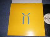 画像: KING CRIMSON - THREE OFA PERFECT PAIR (With CUSTOM INNER SLEEVE) (Ex++/MINT-) /1984 US AMERICA ORIGINAL Used LP