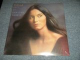 画像: EMMYLOU HARRIS - PROFILE / BEST OF  (SEALED) / US AMERICA REISSUE "BRAND NEW SEALED" LP