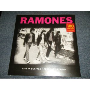 画像: RAMONES  - Live In Buffalo, February 8, 1979 (SEALED) / 2015 EUROPE ORIGINAL "180 Gram" "BRAND NEW SEALED" LP