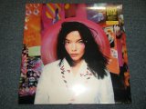 画像: BJORK Björk - POST (SEALED) / 2022 UK ENGLAND REISSUE "180 Gram" "BRAND NEWSEALED" LP