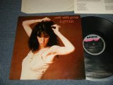 画像: PATTI SMITH GROUP - EASTER (With INSERTS)  (MINT-/MINT) / 1988 EUROPE REISSUE Used LP 