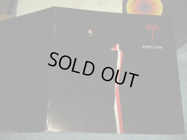 画像1: STEELY DAN - AJA (with CUSTOM INNER)  (Matrix #A)T1 AA BXXX(B ERRASE)-1006 (RE-3) -A T3 B)T1 AA BXXX(B ERRASE) 1006(RE-3) B-1)  "TERRE HAUT Press in INDIANA" (Ex++/MINT-) /1977 US AMERICA 2nd Press Number Used LP 