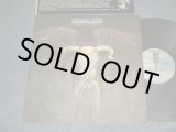 画像: EAGLES - ONE OF THESE NIGHT (With CUSTOM INNER SLEEVE)  (Matrix #A)7E 1039-A-13-RE+ CSM S-2  DON'T WORRY --- B)7E-1039-B-B17 RE CSM S AE-S NOTHING WILL BE OK!) "CSM / SANTA MARIA Press in CA"(Ex++/Ex+++ B-3:VG) / 1974-6 Vesion US AMERICA ORIGINAL 1st Press "EMBOSSED Cover" "2nd Press CLOUD with 'W' Label" Used LP 
