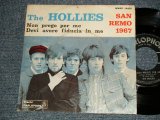 画像: The HOLLIES - A)NON PREGO PER ME  B) DEVI AVERE FIDUCIA IN ME (Ex++/Ex+++) / 1967 ITALIA ITALY ORIGINAL Used 7" Single with Picture Sleeve