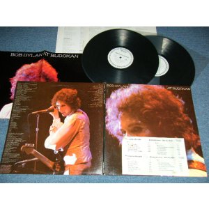 画像: BOB DYLAN - AT BUDOKAN (With CUSTOM INNER SLEEVE) (with POSTER) (Matrix #A)AL 36068-2E S B)BL 36068-2E S C)AL 36069-2E S D)BL 36069-2E S) "SANTA MARIA Press in CA" (Ex++/Ex+++)  / 1979 US AMERICA ORIGINAL "WHITE LABEL PROMO"  Used 2LP