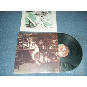 画像: LED ZEPPELIN - IN THROUGH THE OUT DOOR "Without/NO BROWN BAG" "With COLOR CUSTOM INNER SLEEVE" ("A" TYPE Jacket) (Matrix #A)ST-SS 794345-J BSTRAWBERRY  B)ST-SS 794346-L STRAWBERRY) "PR / PRESS WELL Press in NJ"   (Ex++/Ex+++) / 1979 US AMERICA ORIGINAL Used LP  