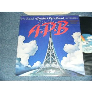 画像: ARTIMUS PYLE BAND (Before: Drummer of LYNYRD SKYNYRD)- A.P.B.  (Ex++/Ex+++) / 1982 US AMERICA ORIGINAL "PROMO" Used LP 