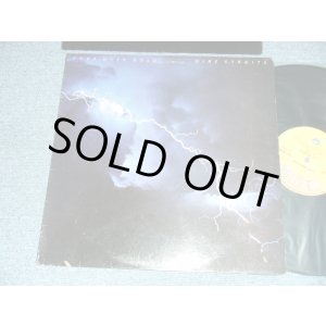 画像: DIRE STRAITS - LOVE OVER GOLD (With CUSTOM INNER SLEEVE) (Ex+++/MINT-)  / 1982 UK ENGLAND ORIGINAL Used LP