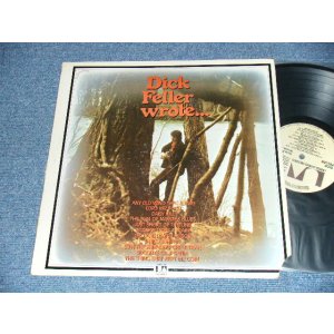 画像: DICK FELLER (GALOPPING GUITAR PLAY) - DICK FELLER WROTE... (Ex++/Ex++ Looks:VG+++, Ex+++ Cut Out, CLOUD) / 1973 US AMERICA ORIGINAL  Used LP 