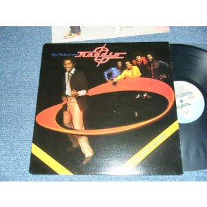 画像: RAY PARKER Jr. - TWO PLACES AT THE SAME TIME (With CUSTOM NER SLEEVE) (MINT-/MINT-) / 1980 US AMERICA ORIGINAL Used LP