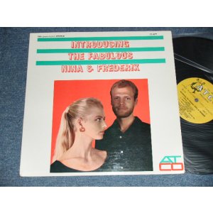 画像: NINA & FREDERIC - INTRODUCING THE FABULOUS NINA & FREDERIC (Ex+++/Ex+++) / 1960 US AMERICA ORIGINAL 1st Press "YELLOW with HARP Label" MONO Used LP