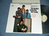 画像: The BEATLES - YESTERDAY And TODAY NO BLACK INNER SLEEVE)  (Matrix #A)ST-1-2553-H23#3 -◁ B)ST-2-2553-H24 -◁ MASTERED BY CAPITOL) "-◁ WINchESTER Press" (Ex+++/MINT-) / 1971 Version US AMERICA "MFD. BY APPLE RECORDS inc. Label"  STEREO Used LP 