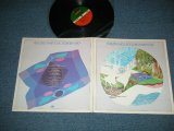 画像: ROBERTA FLACK - FEEL LIKE MAKIN' LOVE (PLEASE NOTE  SIDE-A : 1st Press LABEL Design SIDE-B : 2nd PressLABEL DESIGN)  (RI / PRC RICHMOND PRESS) (Ex+++/MINT-) / 1975 US AMERICA 1st Press "RED & GREEN Label"  "small 75 ROCKFELLER with 'W' at Bottom"  Used LP 