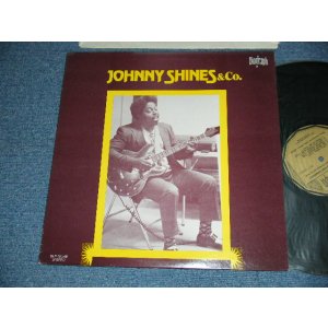 画像: JOHNNY SHINES & CO. - JOHNNY SHINES & CO. (MINT-/ Looks:Ex+++MINT- EDSP) / 1974 US AMERICA ORIGINAL Used LP