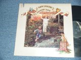画像: DAVE LOGGINS - COUNTRY SUITE (Ex+++/MINT- CUT OUT) / 1976 US AMERICA ORIGINAL Used LP