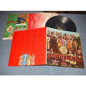 画像: The BEATLES - SGT. PEPPERS LONELY HEARTS CLUB BAND (With CUT OUTS / With ORIGINAL CUSTOM INNER SLEEVE Never Have?) (Matrix #) (Ex++/Ex+++ Looks:Ex+) / 1967 UK ENGLAND ORIGINAL "YELLOW Parlophone Label" MONO Used LP 