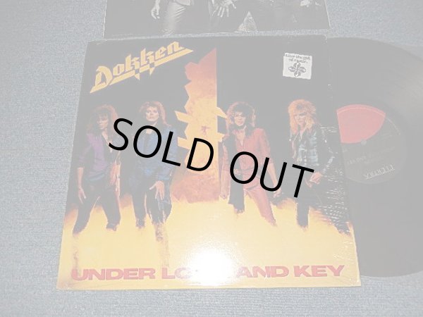 画像1: DOKKEN - UNDER LOCK AND KEY (With CUSTOM INNER SLEEVE) (MINT-/MINT) / 1985 US AMERICA ORIGINAL Used LP