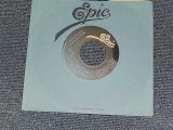 画像: MICHAEL JACKSON - A) SHE'S OUT OF MY LIFE   B)GET ON THE FLOOR (MINT-/MINT-) / 1979 UA S AMERICA ORIGINAL Used 7" Single 