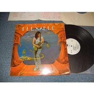 画像: STEVE VAI - FLEX-ABLE (With FLYER)  (MINT/MINT) / 1984 US AMERICA ORIGINAL "3rd COVER" "WHITE LABEL  round logo" Used LP