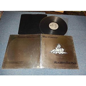 画像: BAD COMPANY - RUN WITH THE PACK (With BLACK INNER) ( Matrix #A)ILPSP 9346 A-3U  STERLING RL B)ILPSP 9346 B-3U  STERLING RL) (Ex+++/MINT-) / 1976  UK ENGLAND  ORIGINAL Used  LP 