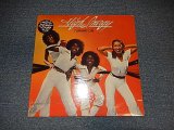 画像: HIGH ENERGY - TURNIN' ON (SEALED CUTOUT) / 1977 US AMERICA ORIGINAL "BRAND NEW SEALED" LP