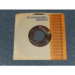 画像: The MAMAS & The PAPAS - A) MONDAY, MONDAY   B)GOT A FEELIN' (Ex++/Ex+) / 1966 US AMERICA ORIGINAL Used 7" Single
