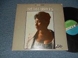 画像: ARETHA FRANKLIN - ARETHA ARRIVES (Matrix #A)ST A-671077-A 2 MR LW AT 10844 WI B)ST-A-671078-A 2 MR LW AT 10843-x WI )  "MR / MONARCH Press in CA"  (Ex++/MINT- CUT OUT) / 1967 US AMERICA ORIGINAL 1st Press "GREEN & BLUE Label" Used LP