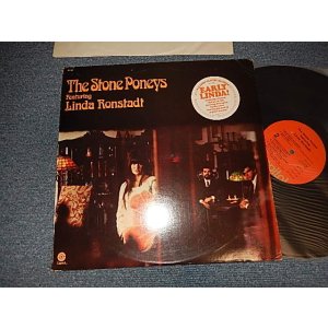 画像: The STONE PONEYS - Featuring LINDA RONSTADT  (Ex++/MINT-) / 1975 Version US AMERICA REISSUE "ORANGE with OLIVE GREEN 'CAPITOL' at Bottom LABEL" Used LP