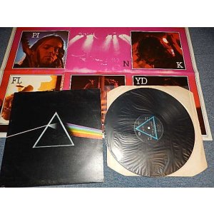 画像: PINK FLOYD - THE DARK SIDE OF THE MOON (With POSTER) (Matrix #A) SHVL 804 A-9 MRA HTM  B) SHVL 804 B-9 AAP HTM) Ex+++/Ex++ A-1:E) / 1973 UK ENGLAND ORIGINAL "2nd Press Label/BLUE RIM" Used LP