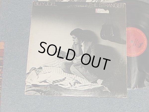 画像1: BILLY JOEL -  THE STRANGER (With CUSTOM INNER) (Matrix #A) AL 34987 2A MASTERDISK RL B) BL 34987 3A MASTERDISK RL   "RL/ROBERT LUDWICK Master Cut:LOUD CUT") (Ex+/Ex++ A-1:POOR, STOFC) / 1977 US AMERICA ORIGINAL Used LP
