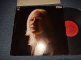 画像: JOHNNY WINTER -  JOHNNY WINTER (MINT-/MINT) / Late 1970 Version US AMERICA 2nd Press RE-Press Version Label Used LP