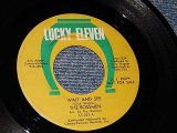 画像: THE BOSSMEN - WAITE AND SEE   B) YOU'RE THE GIRL FOR  ME  (AMERICAN GARAGE) (Ex+++/Ex+++) / 1966 US AMERICA ORIGINAL "PROMO"  Used 7" Single 