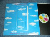 画像: MOTT THE HOOPLE  - TWO MILES FROM HEAVEN ( 1st Press With "MOVING ON" Credit on Back Cover : With ORIGINAL BLACK Inner Sleeve ) / 1980 UK ORIGINAL Used LP