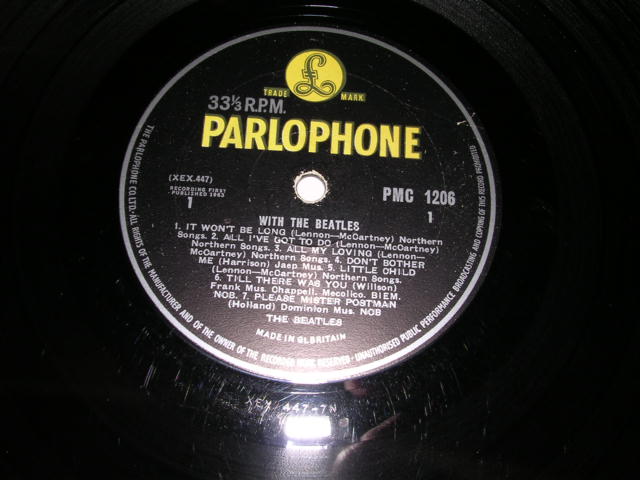 画像: THE BEATLES - WITH THE BEATLES ( MATRIX NUMBER  5N & 5N : "GOTTA HOLD" Regular Credit on BACK COVER  ) / UK YELLOW PARLOPHONE ORIGINAL MONO LP
