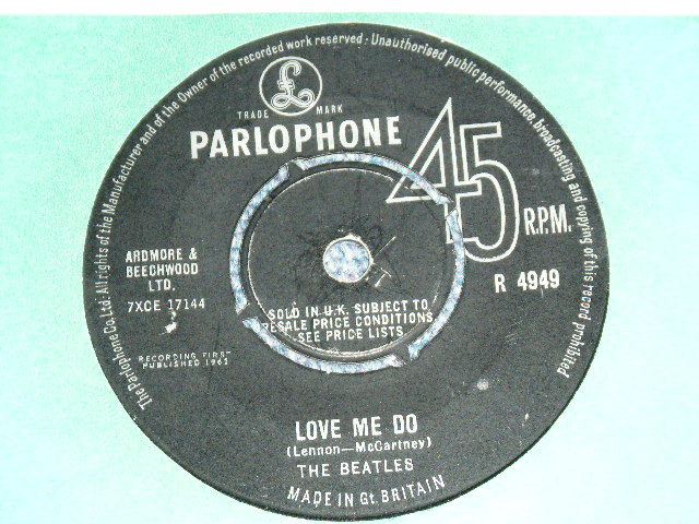 画像: THE BEATLES - LOVE ME DO & P.S.I LOVE YOU / 1963 UK Original 3rd or 4th Press  BLACK Label  'SOLD in UK' Credit Used 7" Single