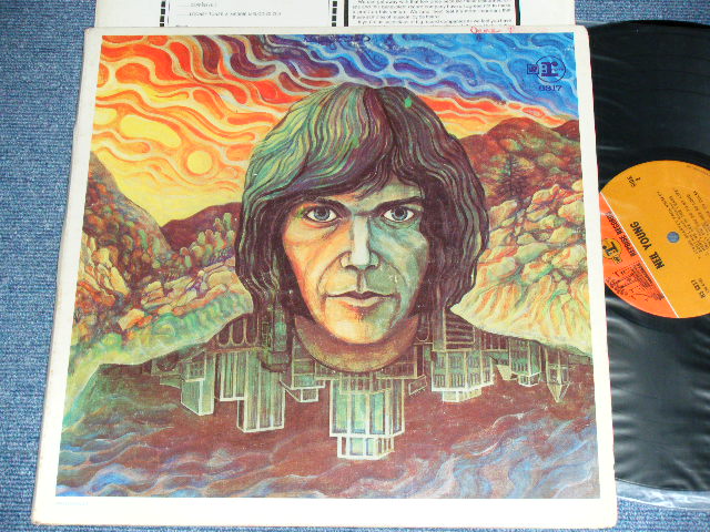 画像1: NEIL YOUNG - NEIL YOUNG ( NO NAME COVER : "RE-1" Credit at Trail-Off wax ) / 1969 US 1st Press Jacket Used LP 